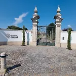 مزرعة للإقامة Quinta De Grejufe - *